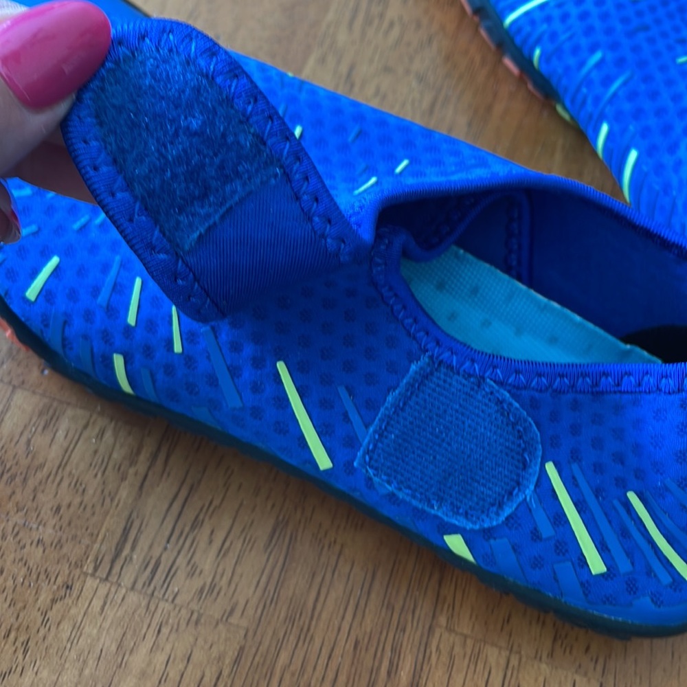 Kids Water Shoes Aqua Swim Beach Sports Quick Dry Youth Size 5 big kid - Picture 4 of 7